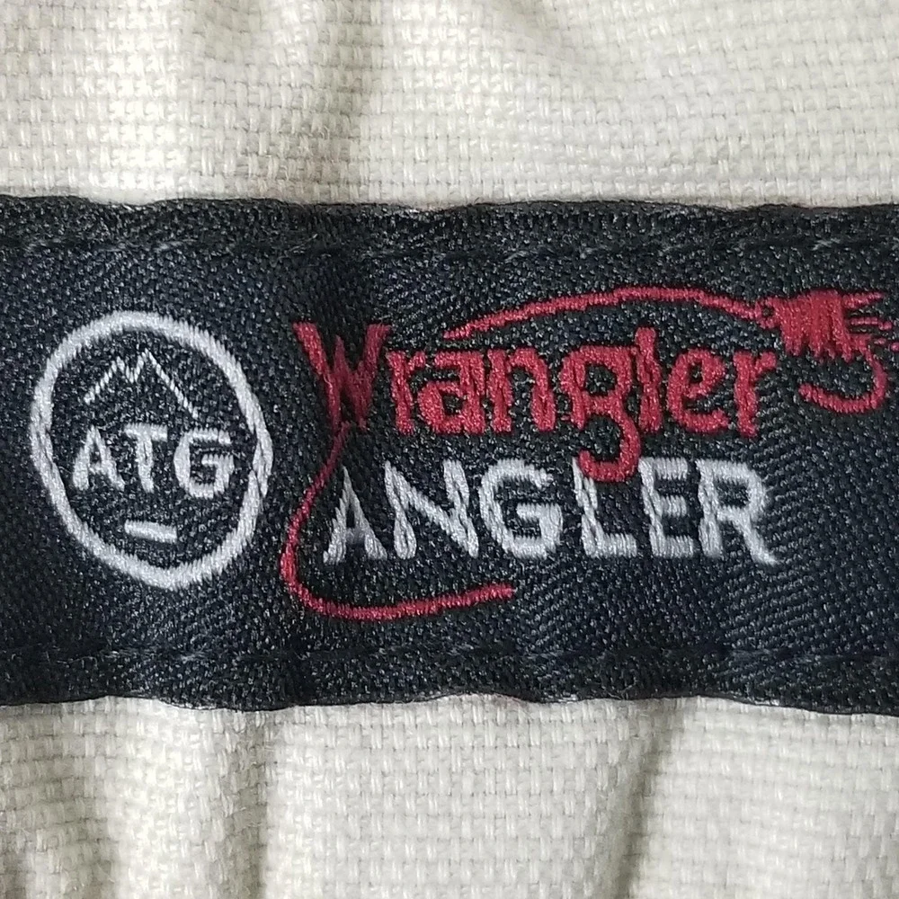 Wrangler Shorts Mens‎ 40 Beige Cargo ATG Angler Fishing 9 Inseam Stretch Outdoor